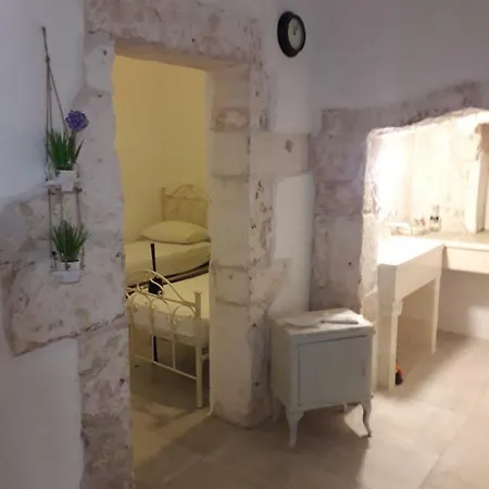 Borgo Bianco 2 *